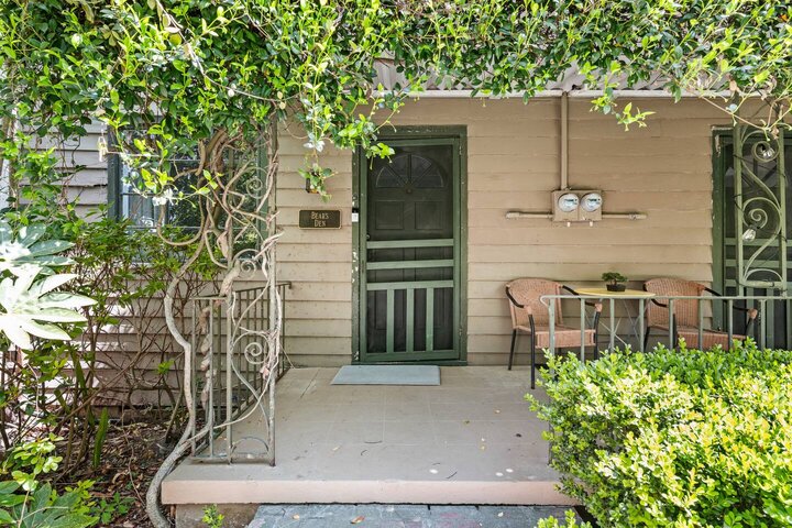 Guest house in Charleston, US