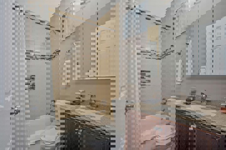 Home in Glen Burnie, US