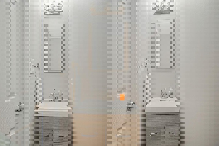 Home in Glen Burnie, US