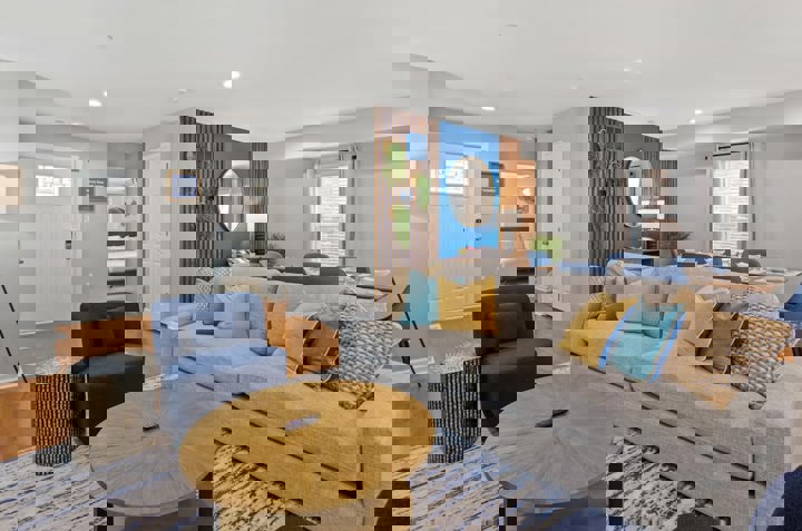 Home in Glen Burnie, US