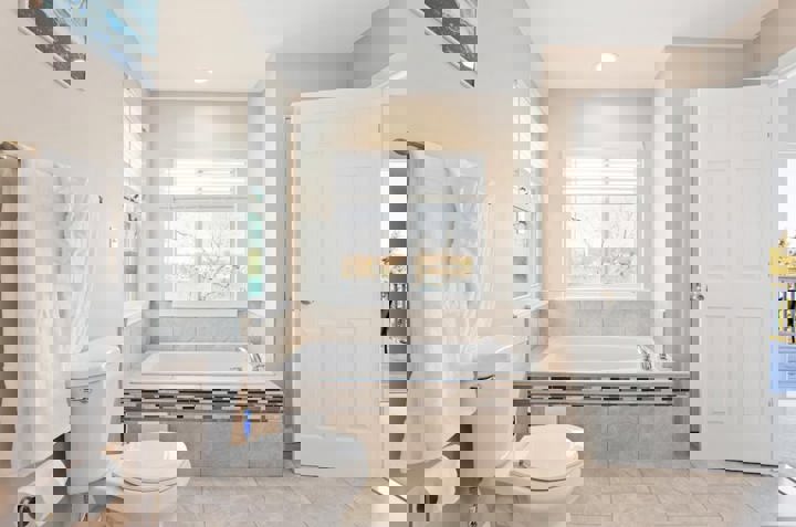 Home in Glen Burnie, US