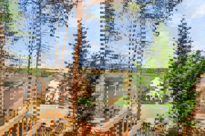 Home in Glen Burnie, US