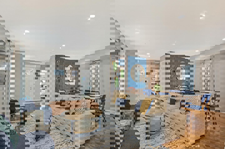 Home in Glen Burnie, US