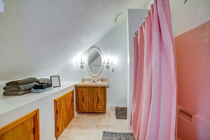 Home in Terra Alta, US