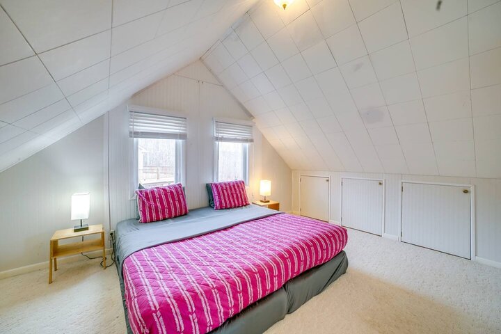 Home in Terra Alta, US