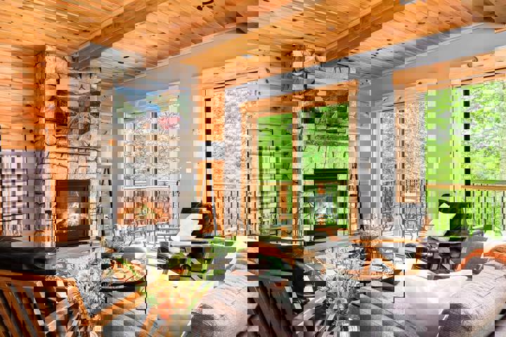 Chalet in Woodstock, US