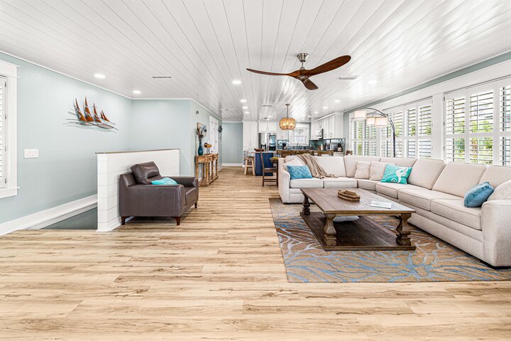 House in Miramar Beach, US