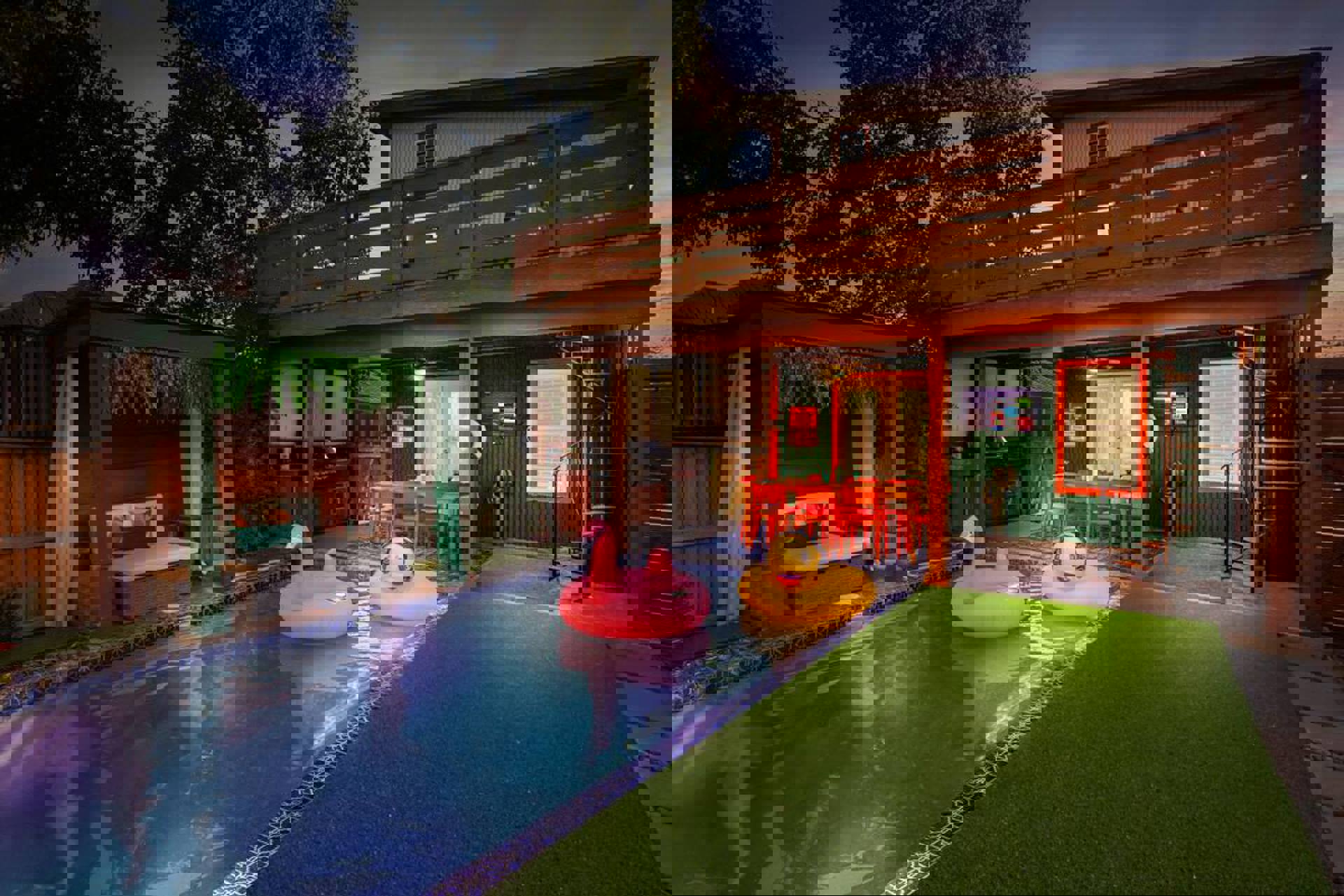 Image 0