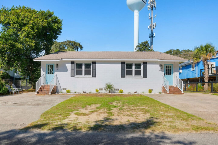 Apartment in Folly Beach, US