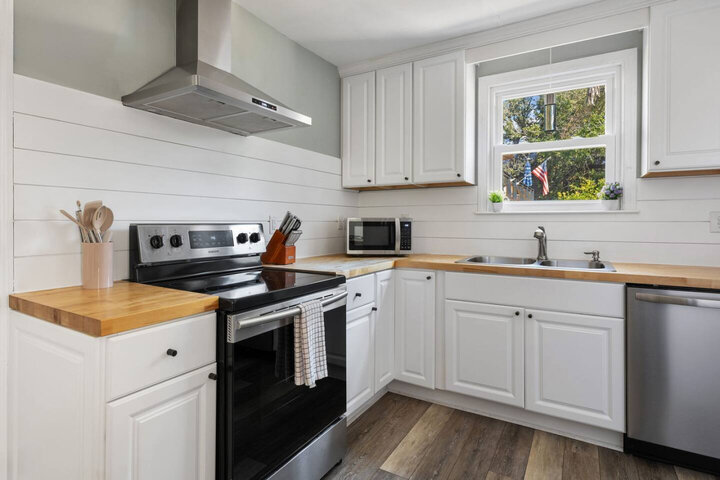 Apartment in Folly Beach, US