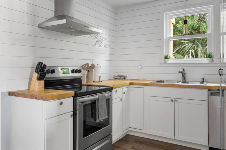 Apartment in Folly Beach, US