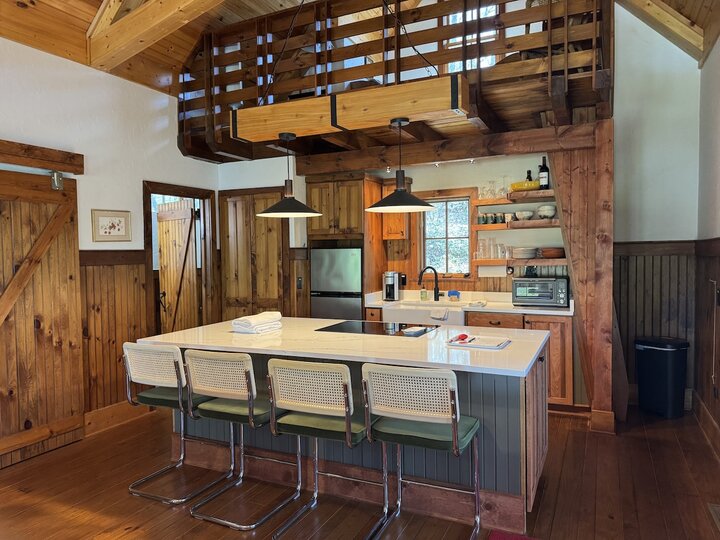 Home in Black Mountain, US