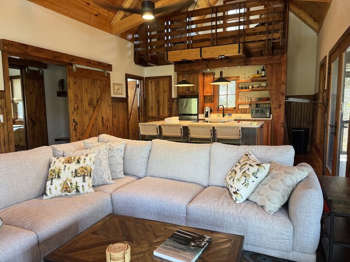 Home in Black Mountain, US