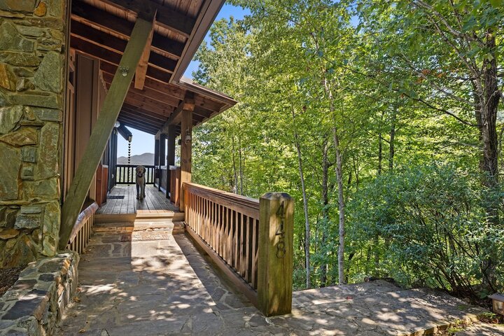 Home in Black Mountain, US