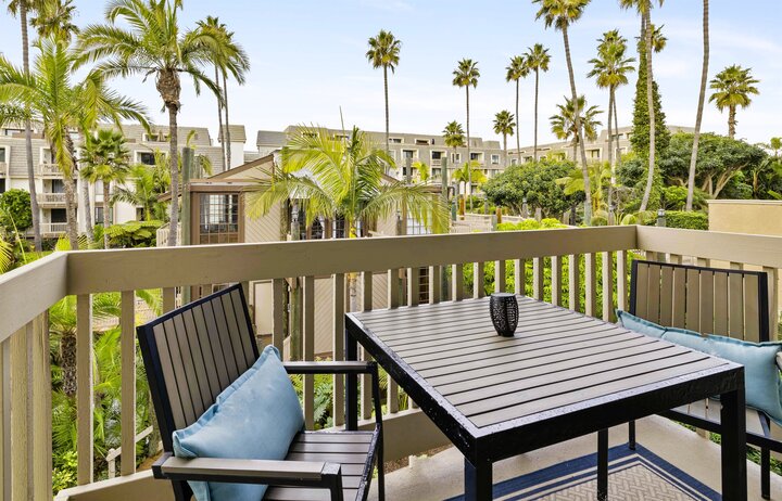 Condo in Oceanside, US