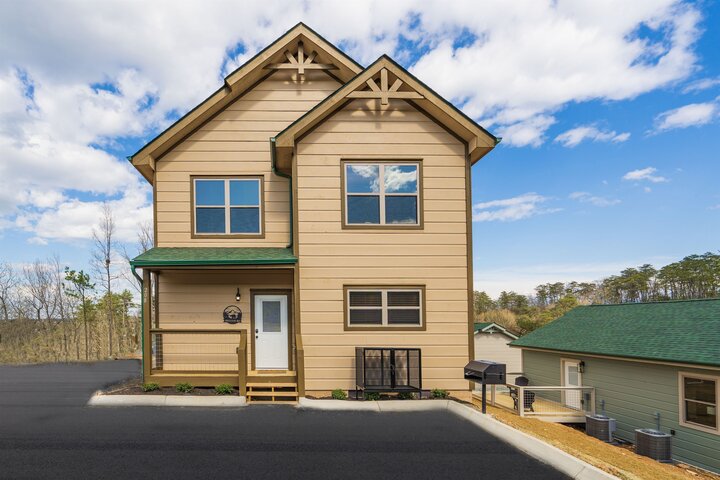 Cabin in Pigeon Forge, US