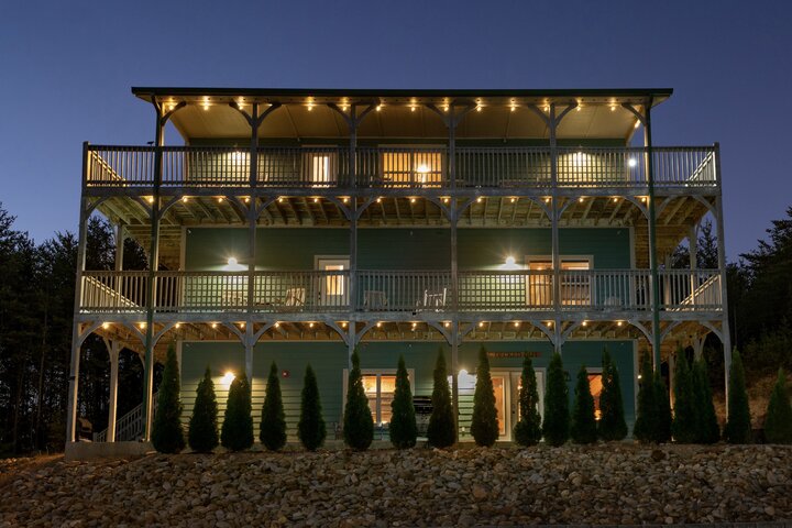 Cabin in Pigeon Forge, US