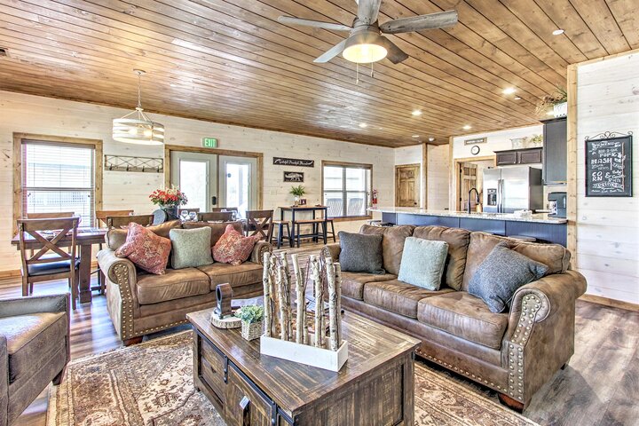 Cabin in Pigeon Forge, US