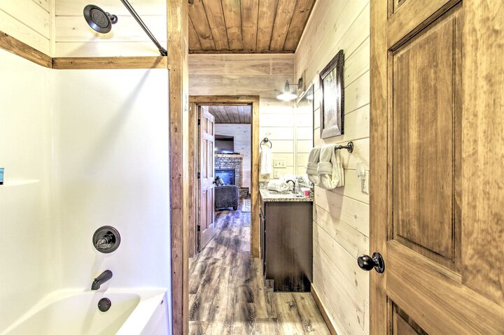 Cabin in Pigeon Forge, US