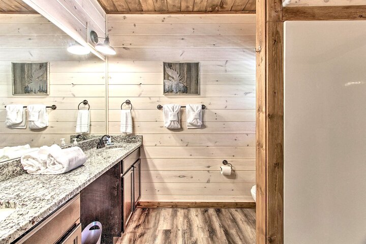 Cabin in Pigeon Forge, US