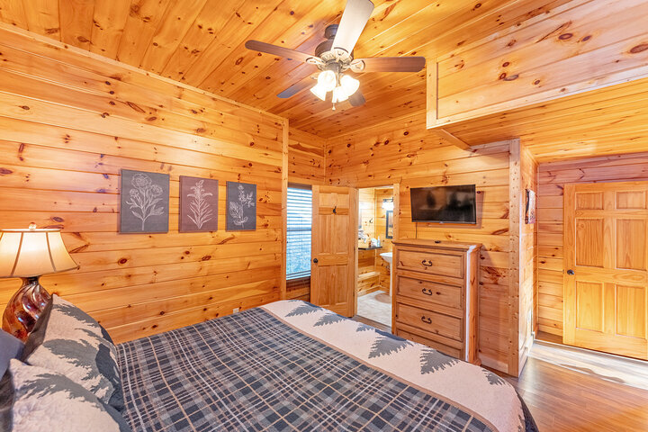 Cabin in Pigeon Forge, US