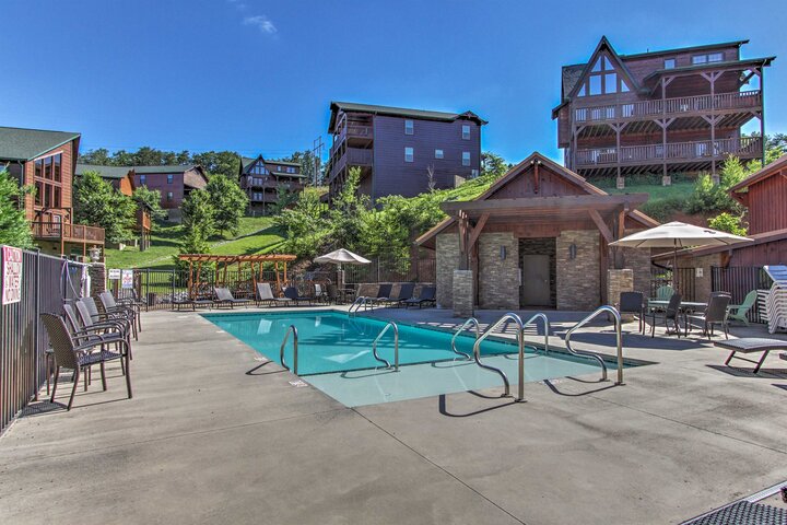 Cabin in Pigeon Forge, US