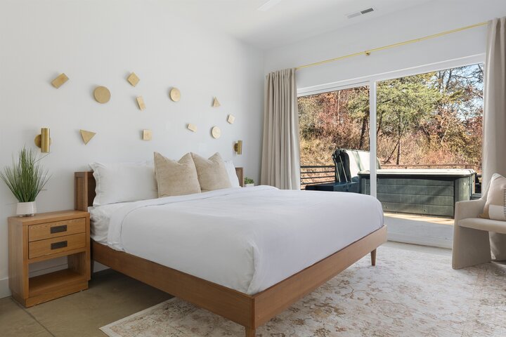 Cabin in Weaverville, US