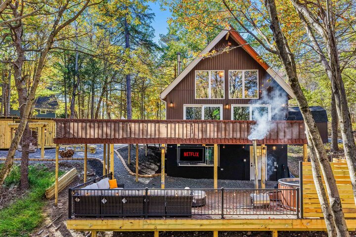 Cabin in Emerald Lakes, US