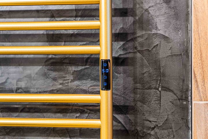 Cabin in Emerald Lakes, US