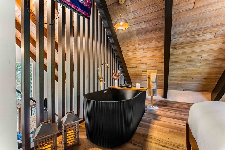 Cabin in Emerald Lakes, US