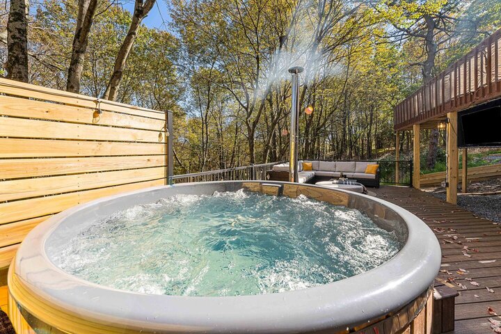 Cabin in Emerald Lakes, US