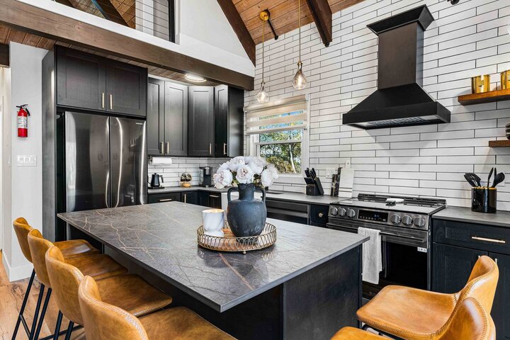 Cabin in Emerald Lakes, US