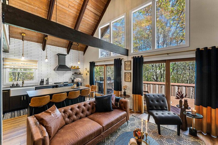 Cabin in Emerald Lakes, US