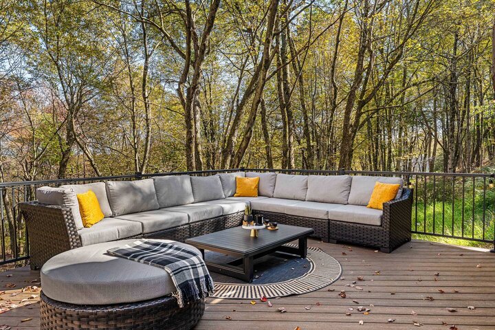 Cabin in Emerald Lakes, US