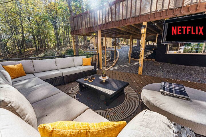 Cabin in Emerald Lakes, US