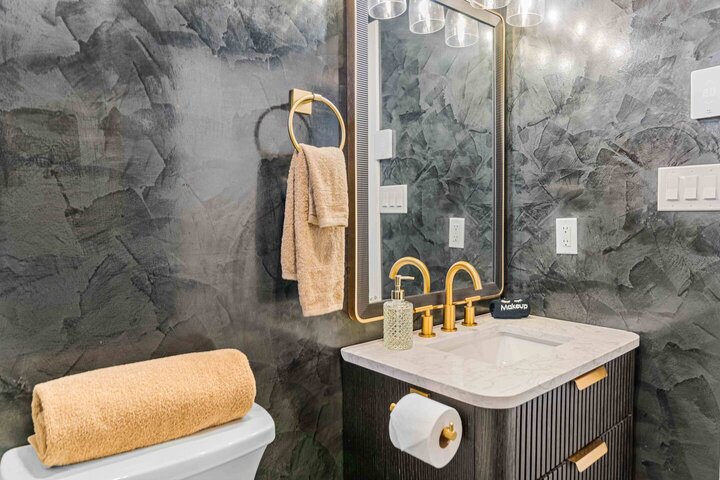 Cabin in Emerald Lakes, US