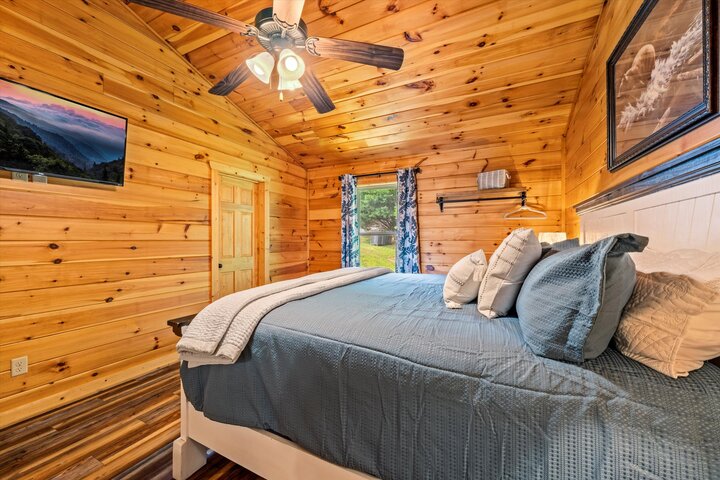 Cabin in Pigeon Forge, US
