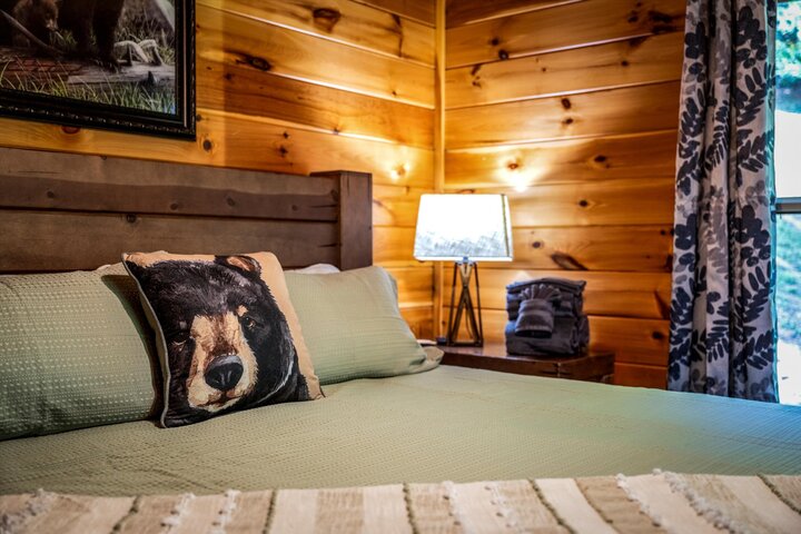 Cabin in Pigeon Forge, US