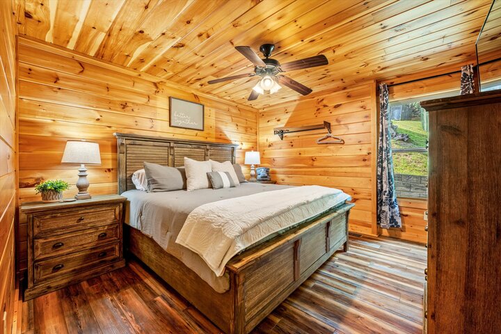 Cabin in Pigeon Forge, US