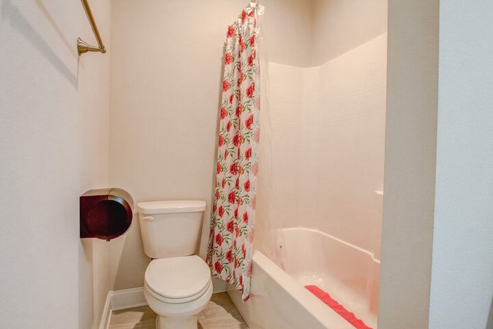 Guest suite in Shalimar, US