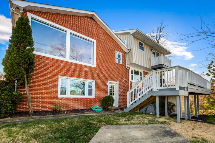 House in Glen Burnie, US