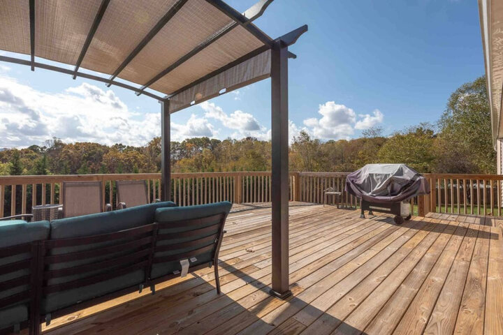 House in Candler, US