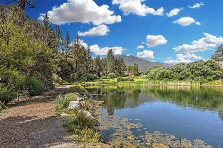 House in Pine Mountain Club, US