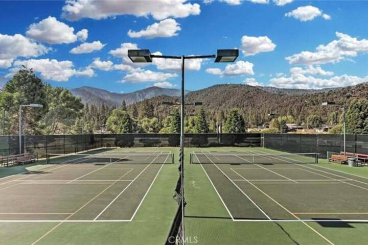 House in Pine Mountain Club, US