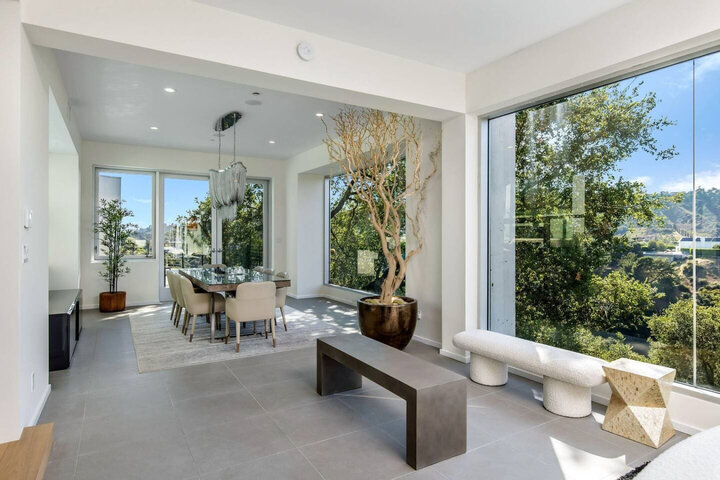 House in Beverly Hills, US