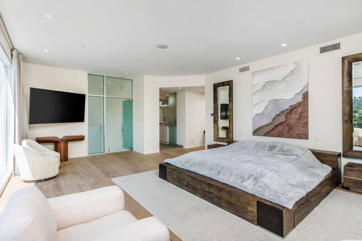 House in Beverly Hills, US