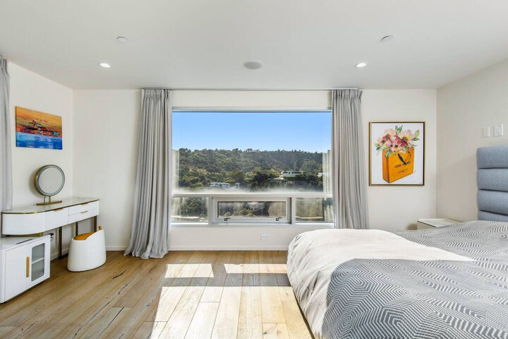 House in Beverly Hills, US