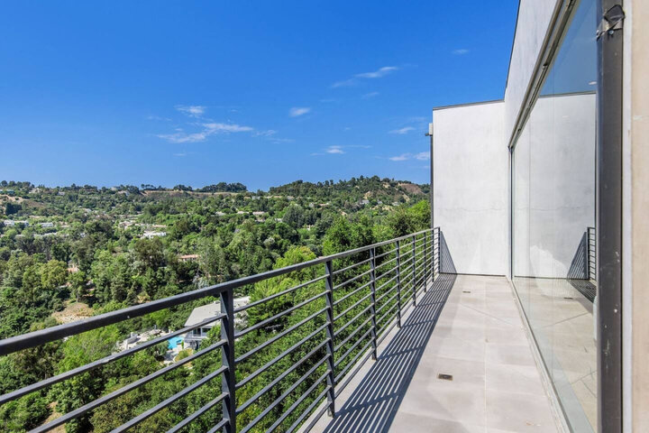 House in Beverly Hills, US