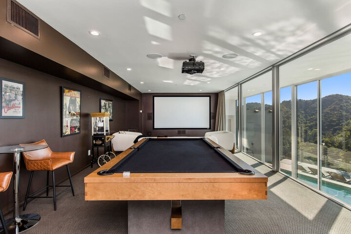 House in Beverly Hills, US