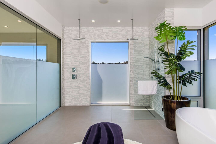 House in Beverly Hills, US